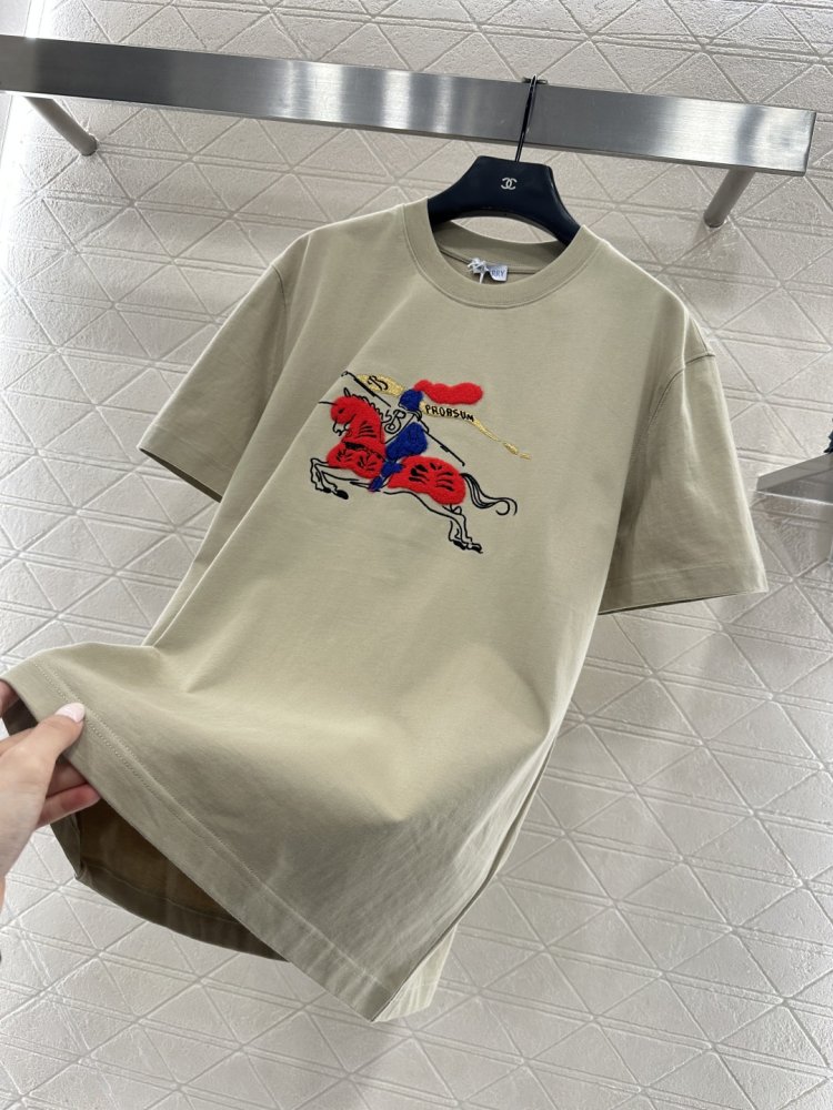 T-shirt women's фото 7