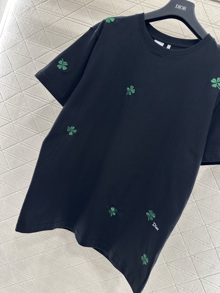 T-shirt women's фото 7