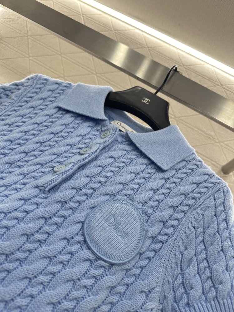 Футболка жіноча фото 7