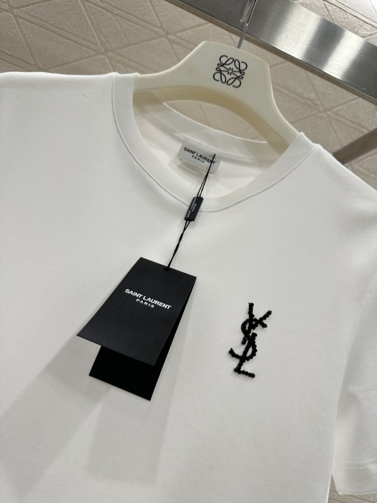 T-shirt women's фото 7