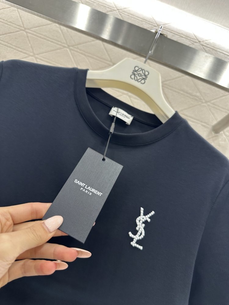 T-shirt women's фото 7