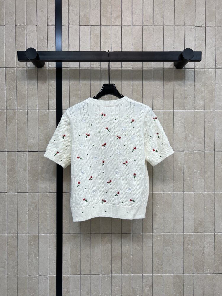 Футболка женская фото 7