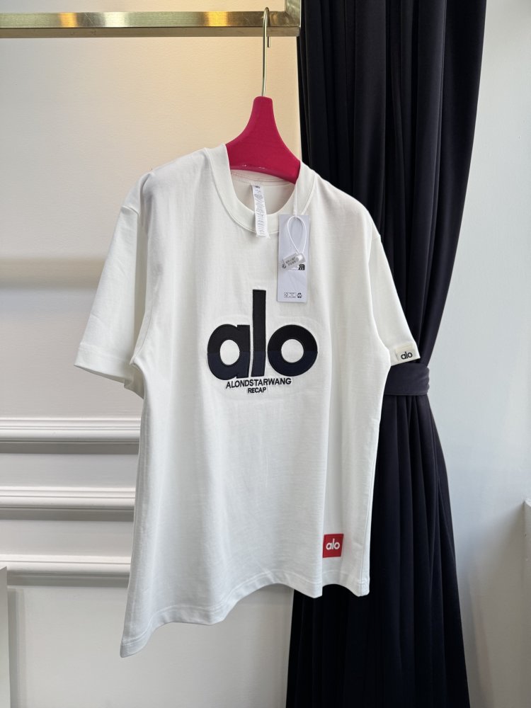 Футболка женская фото 7