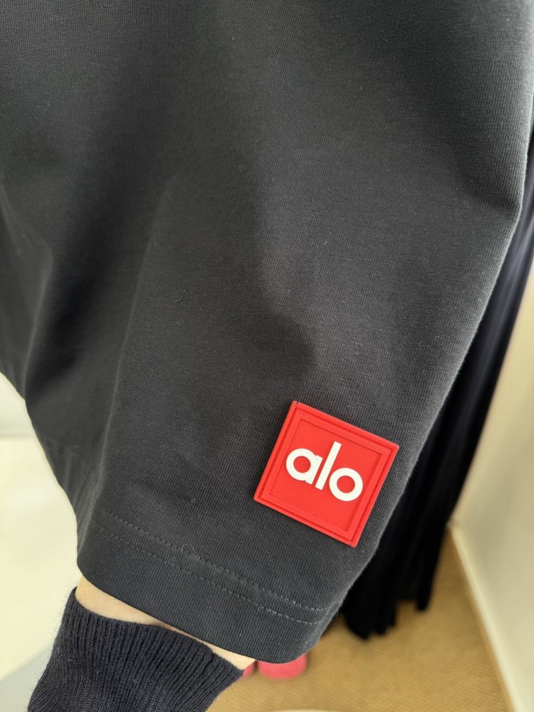 Футболка женская фото 7