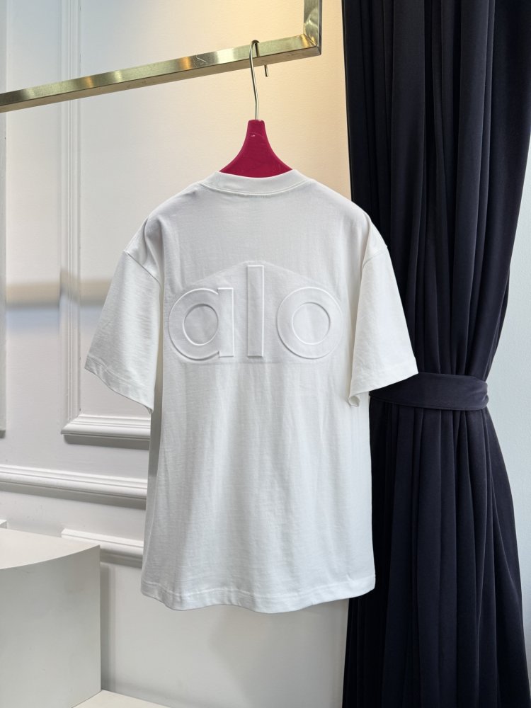 Футболка женская фото 7