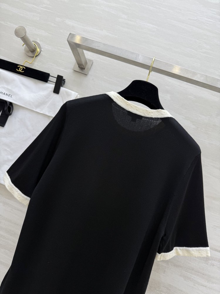 Футболка жіноча фото 8