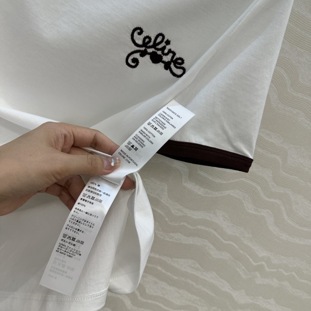 Футболка жіноча фото 8