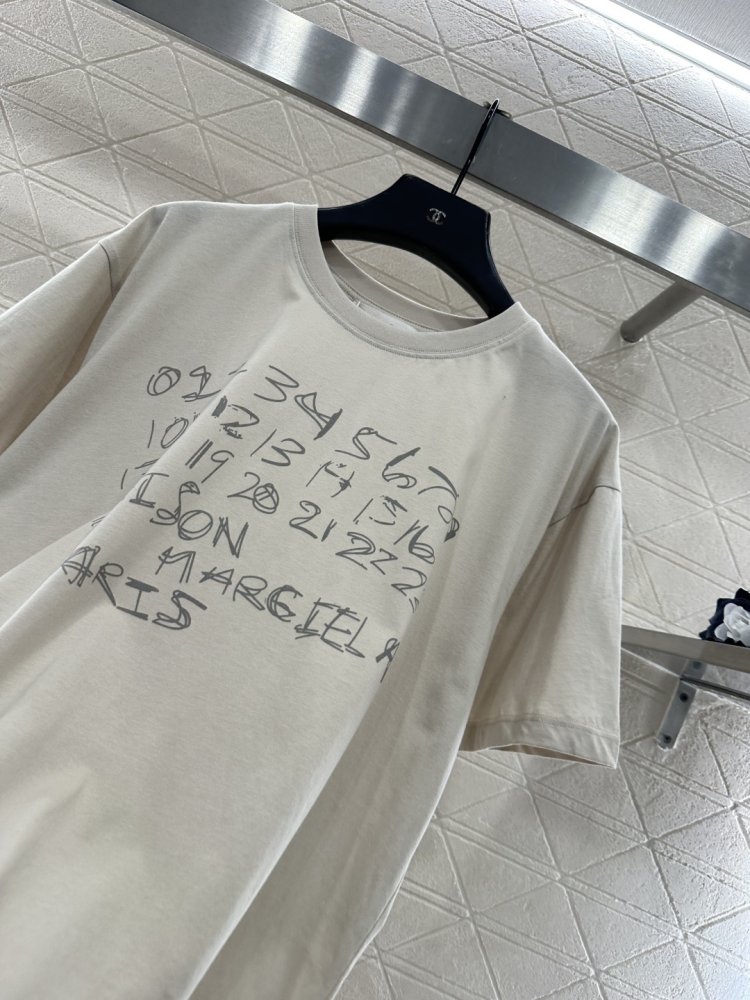 T-shirt women's фото 8