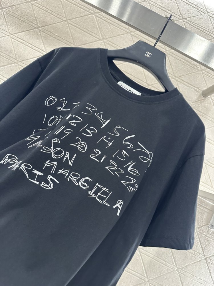 T-shirt women's фото 8