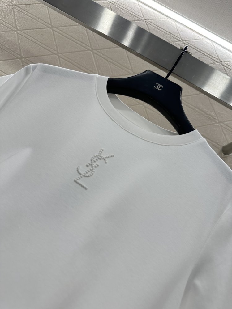 T-shirt women's фото 8