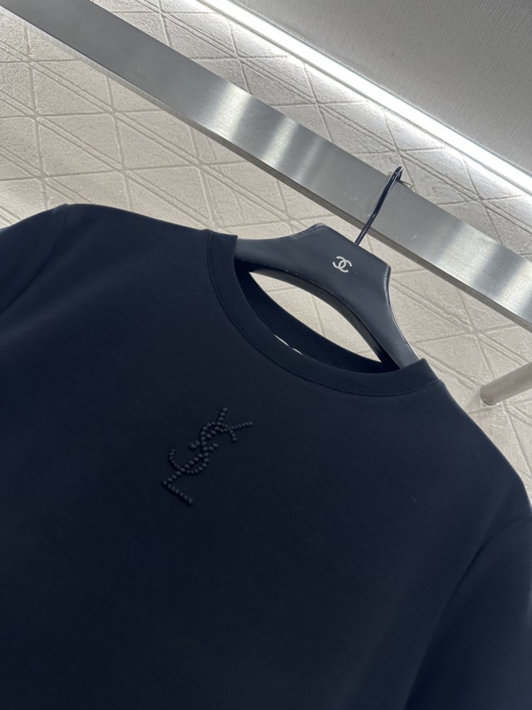 T-shirt women's фото 8