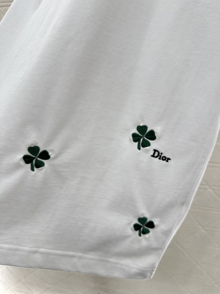 T-shirt women's фото 8