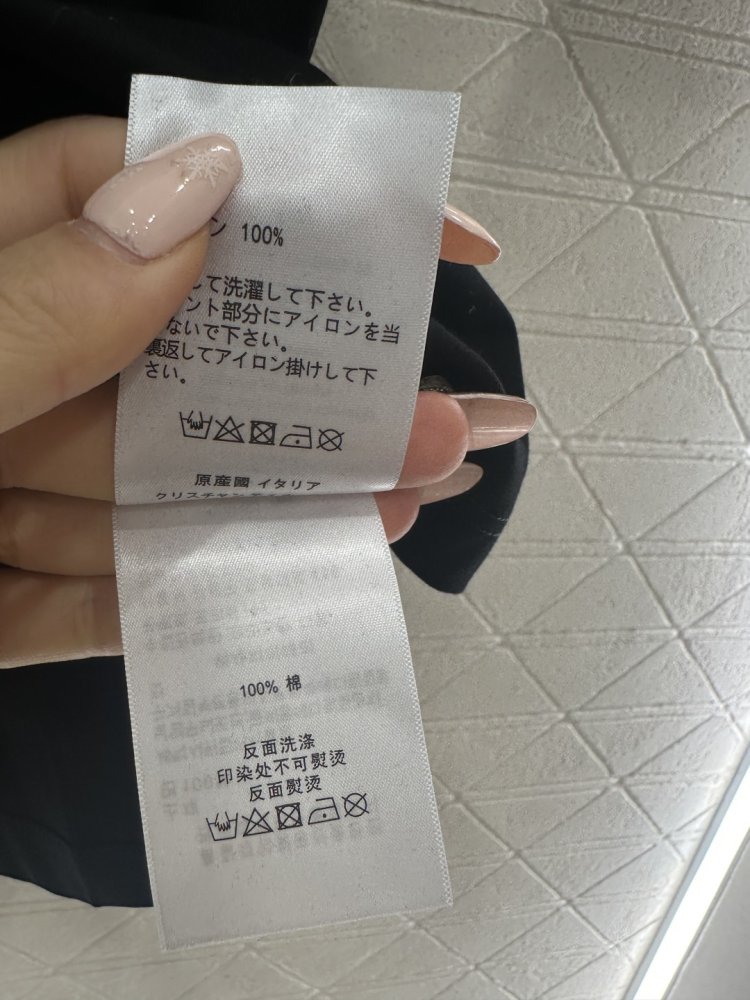 Футболка жіноча фото 8