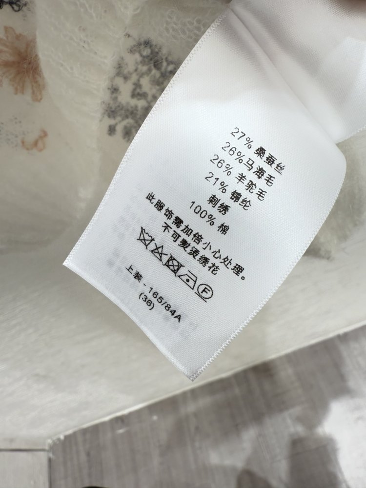 Футболка жіноча фото 9