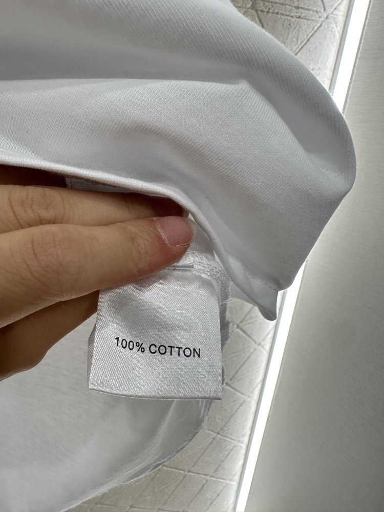 Футболка жіноча фото 9