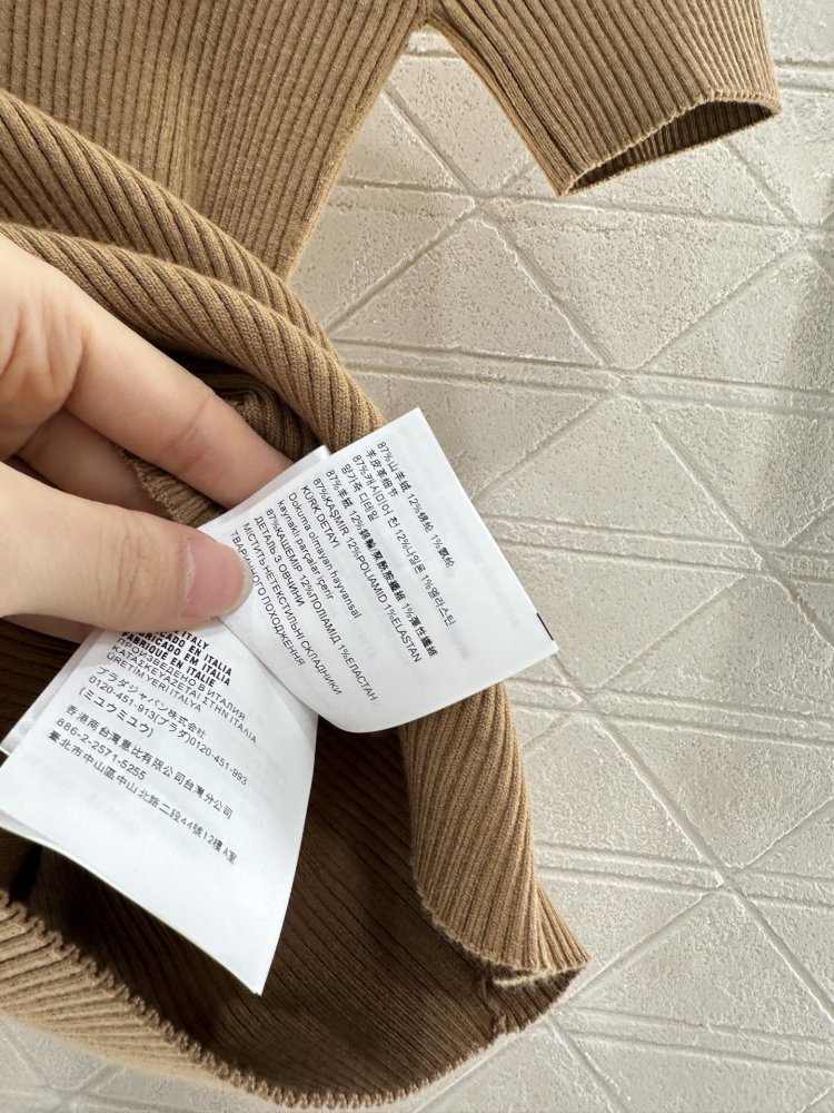 Футболка жіноча фото 9