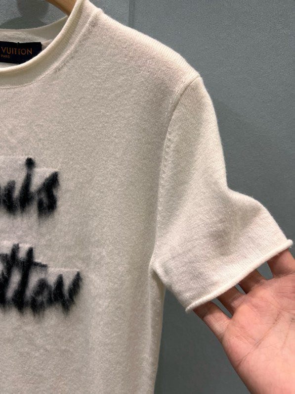 Футболка жіноча фото 9