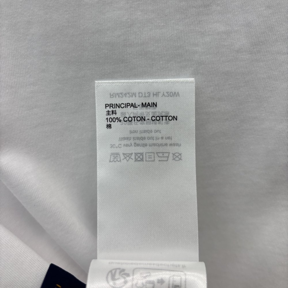 T-shirt women's фото 9