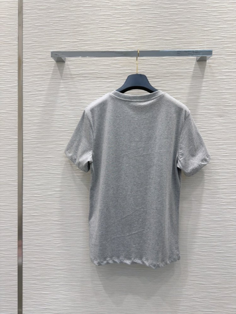 T-shirt women's фото 9