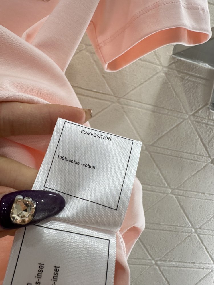 Футболка жіноча фото 9