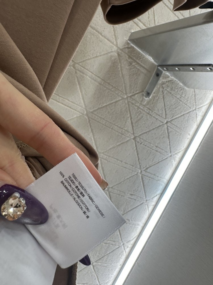 T-shirt women's фото 9