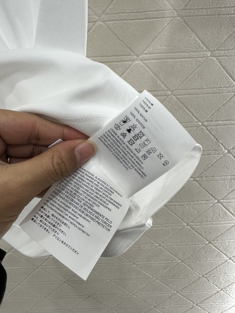 T-shirt women's фото 9