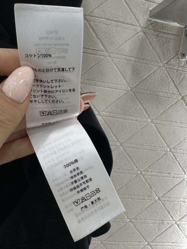 T-shirt women's фото 9