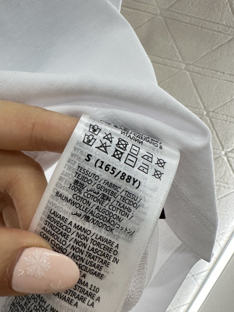 Футболка жіноча фото 9