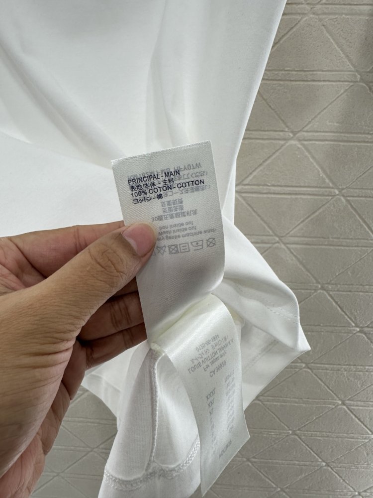 Футболка женская фото 9