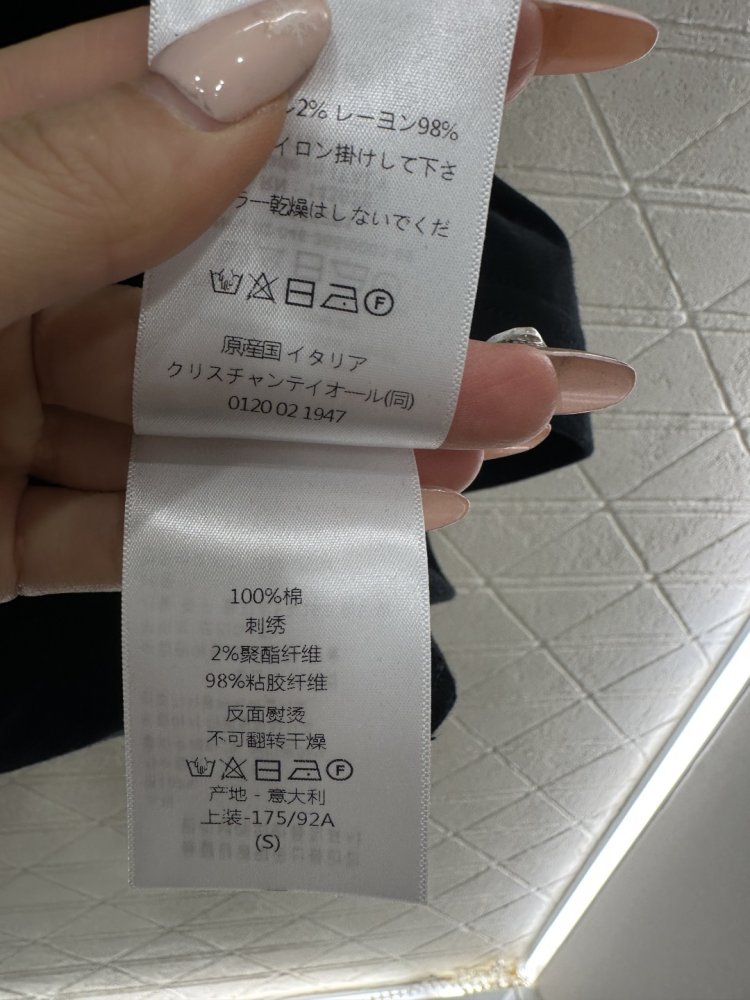 T-shirt women's фото 9