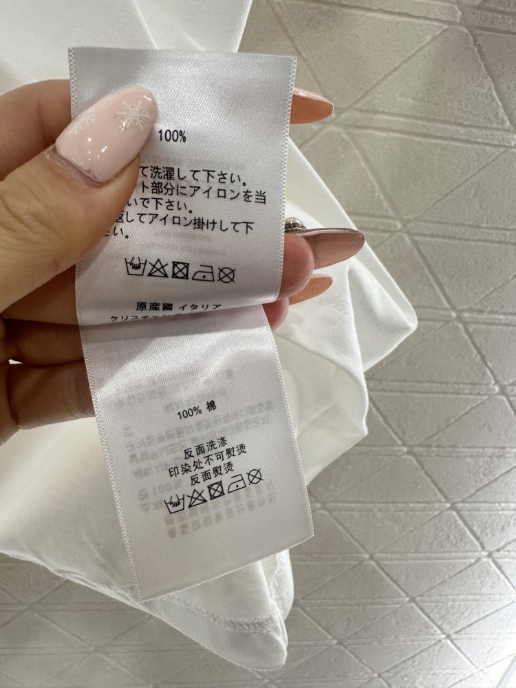 Футболка жіноча фото 9