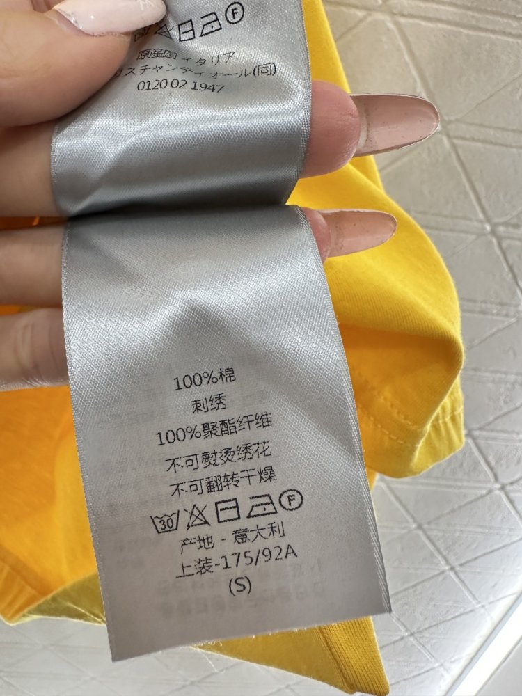 T-shirt women's фото 9