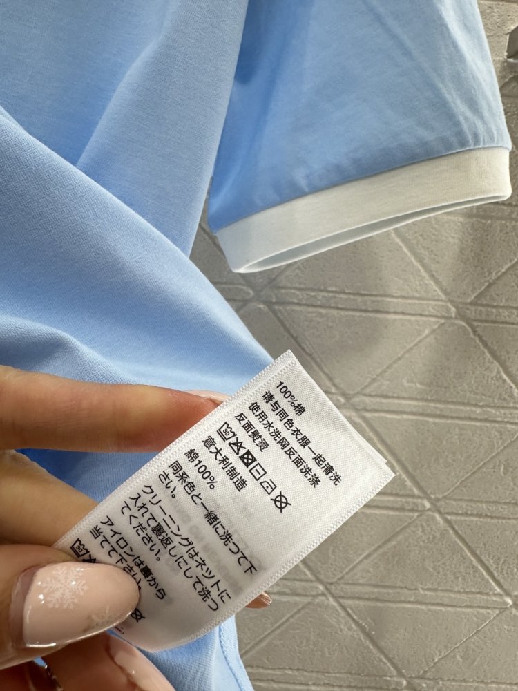 Футболка жіноча фото 9