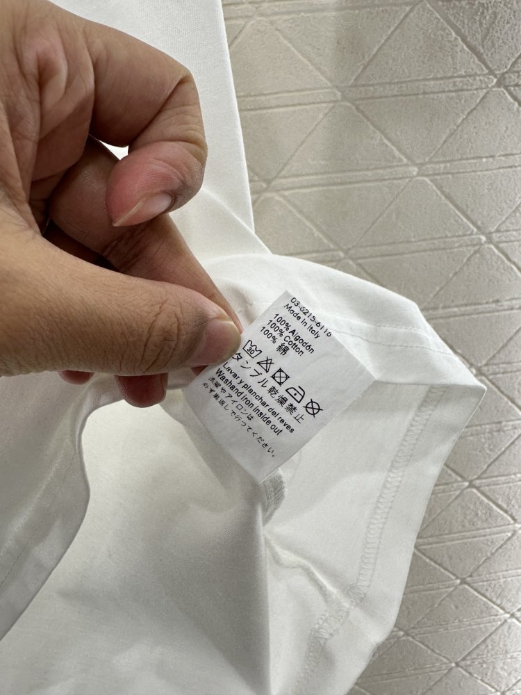 Футболка жіноча фото 9