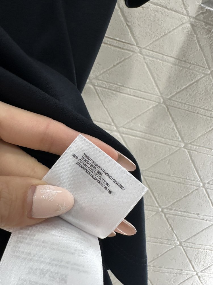 T-shirt women's фото 9