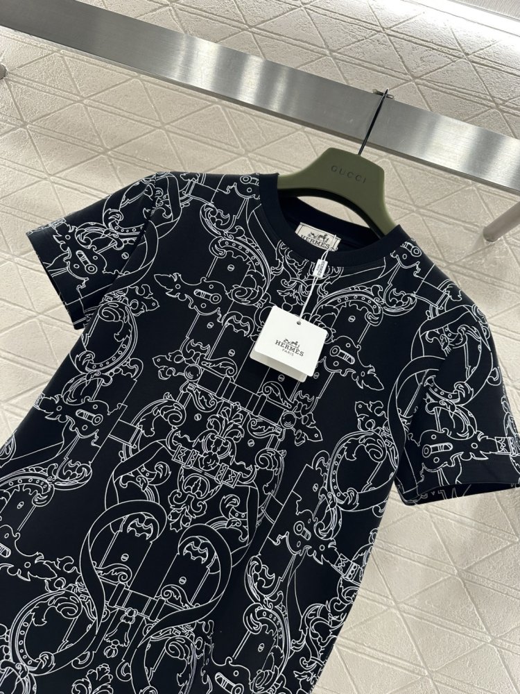 Футболка фото 3