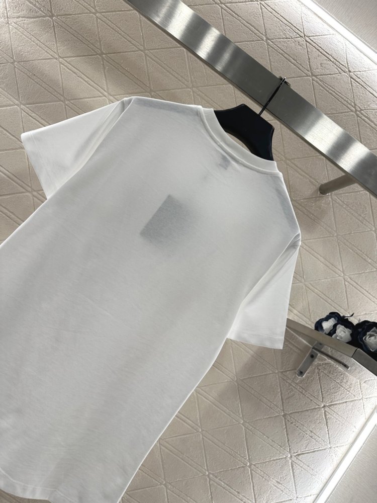 Футболка фото 4