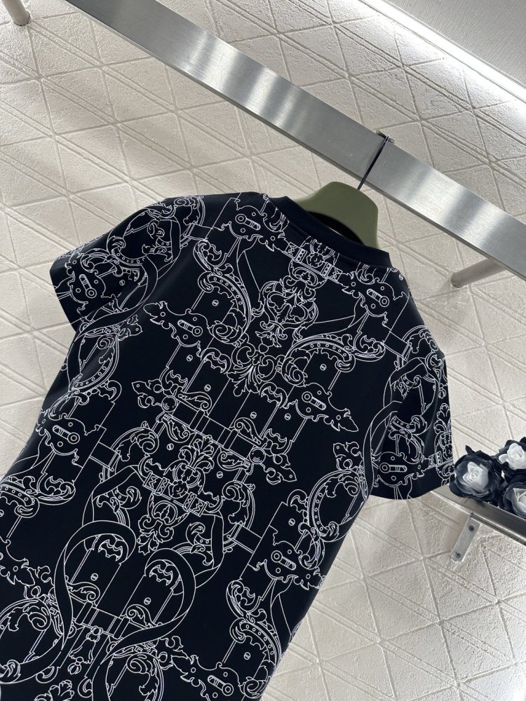 Футболка фото 4