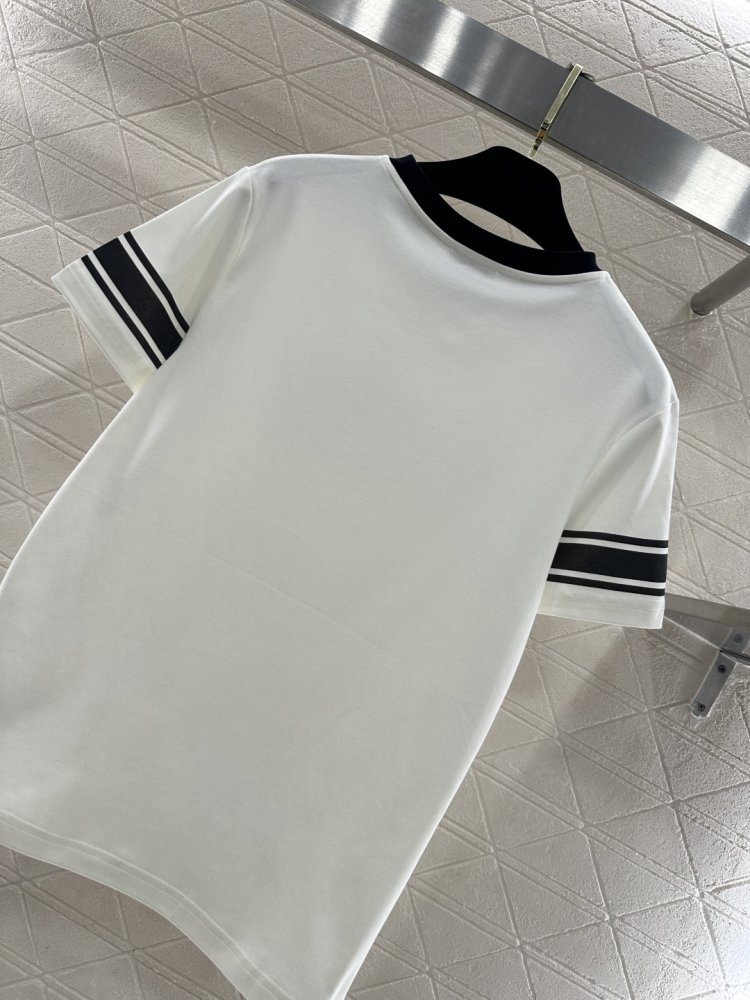 Футболка фото 4