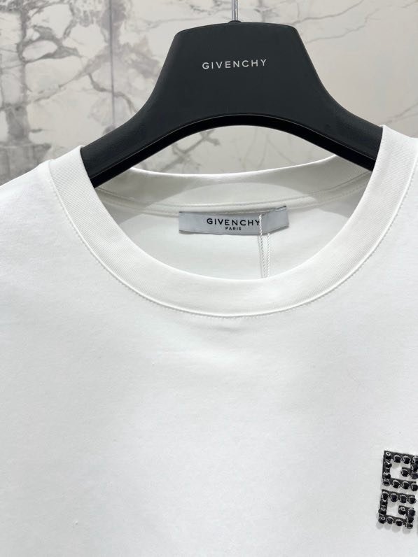 Футболка фото 4