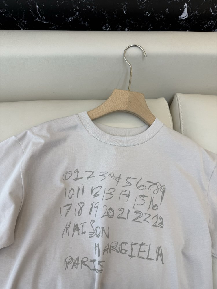 Футболка фото 4