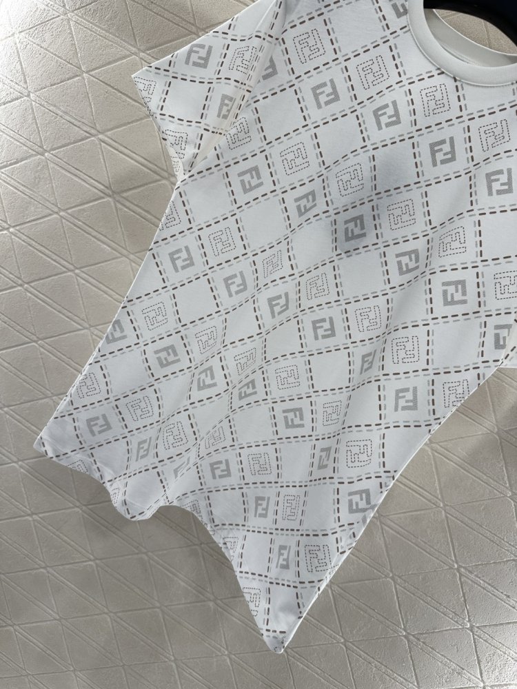 Футболка фото 5