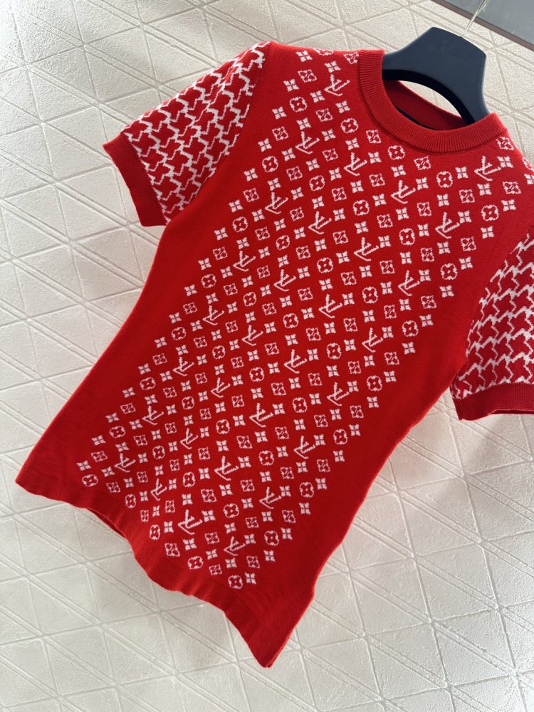 Футболка фото 5