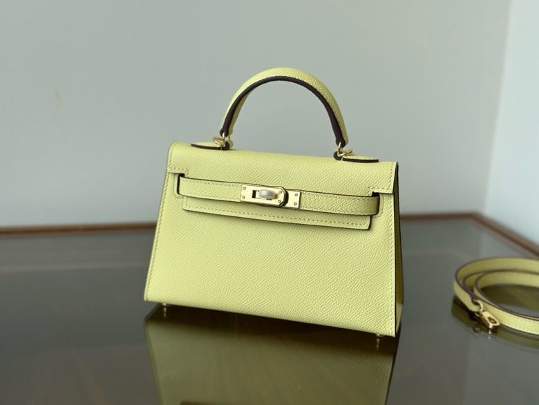 Hermès Kelly Mini 20 в коже Epsom