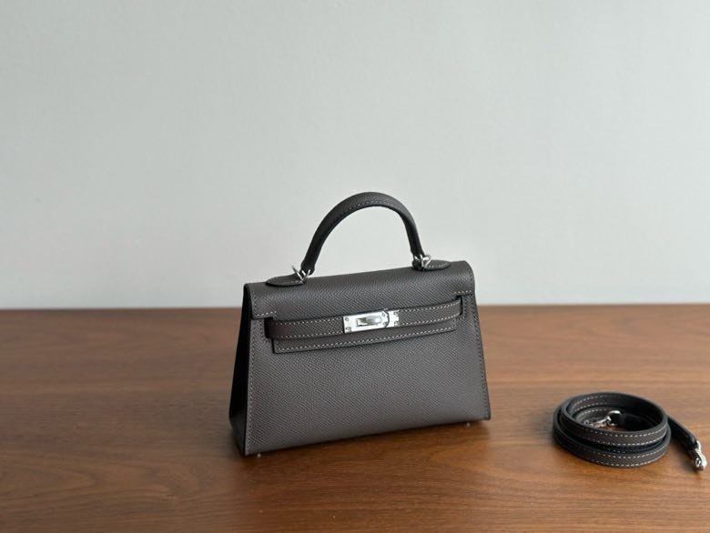 Hermès Kelly Mini 20 в коже Epsom