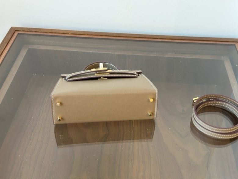 Hermès Kelly Mini 20 в коже Epsom фото 6