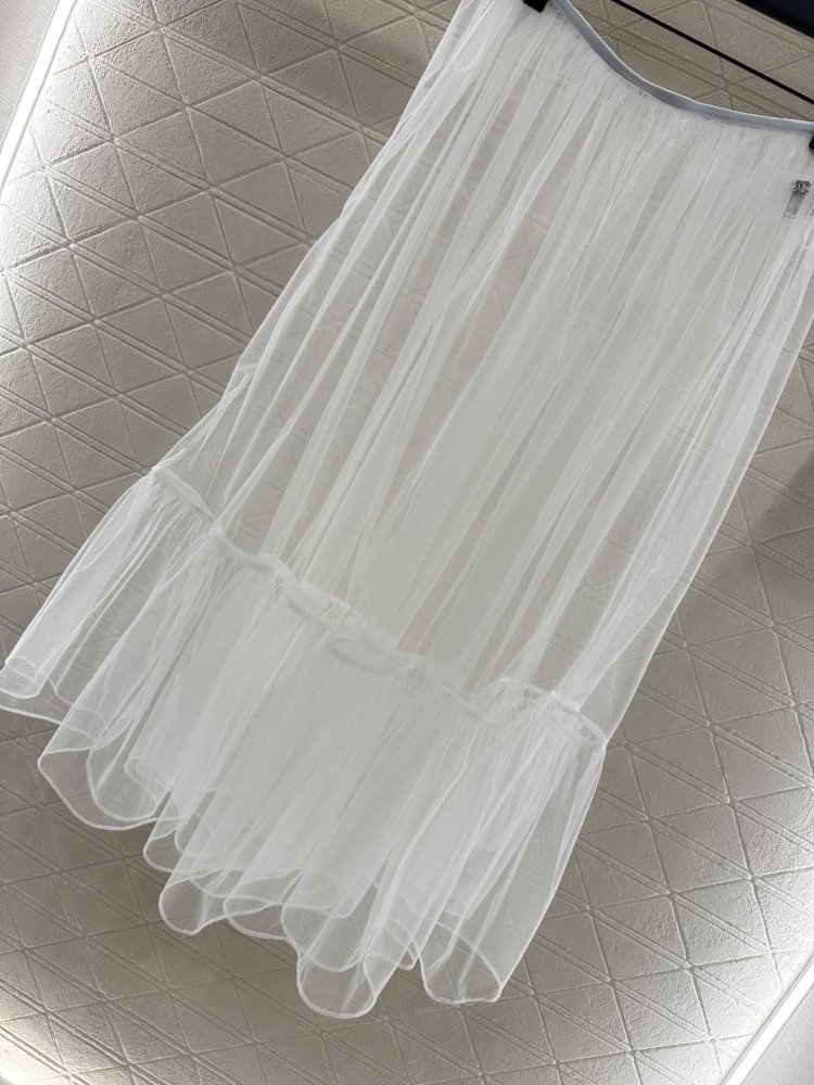 Skirt of transparent tulle secondary length from high waist фото 4