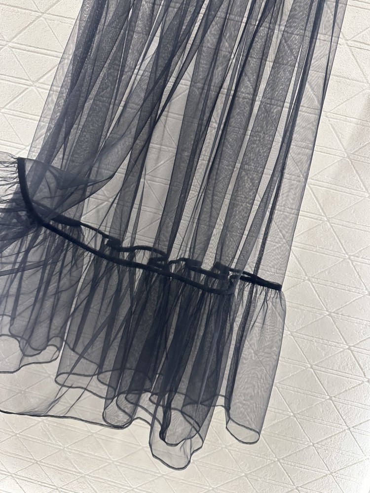 Skirt of transparent tulle secondary length from high waist фото 6