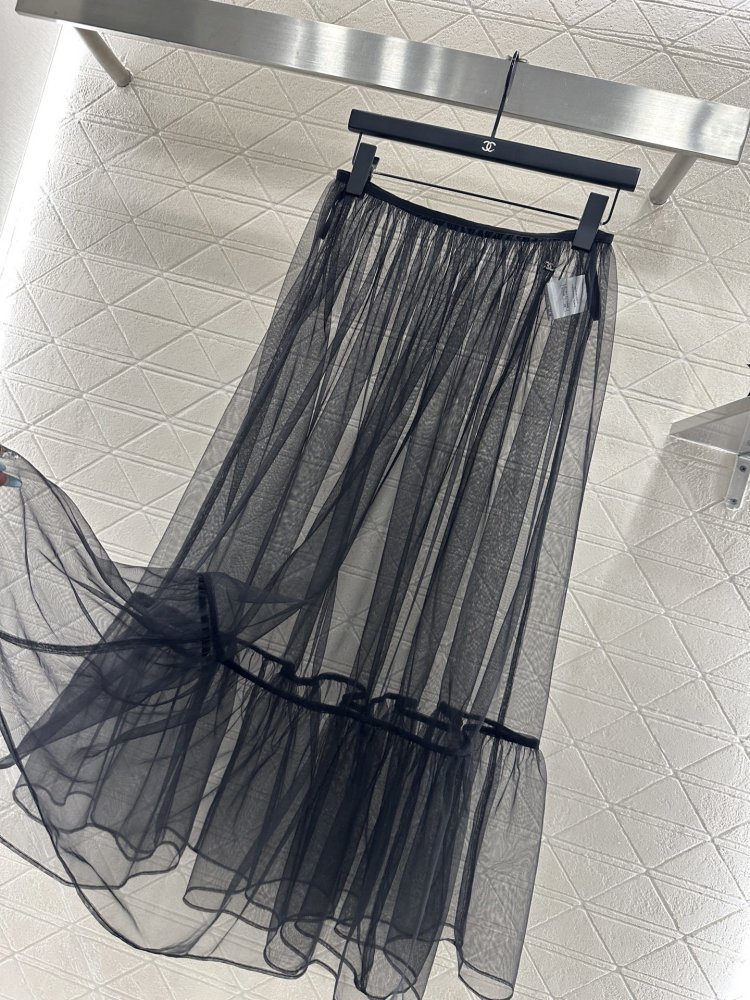 Skirt of transparent tulle secondary length from high waist фото 7