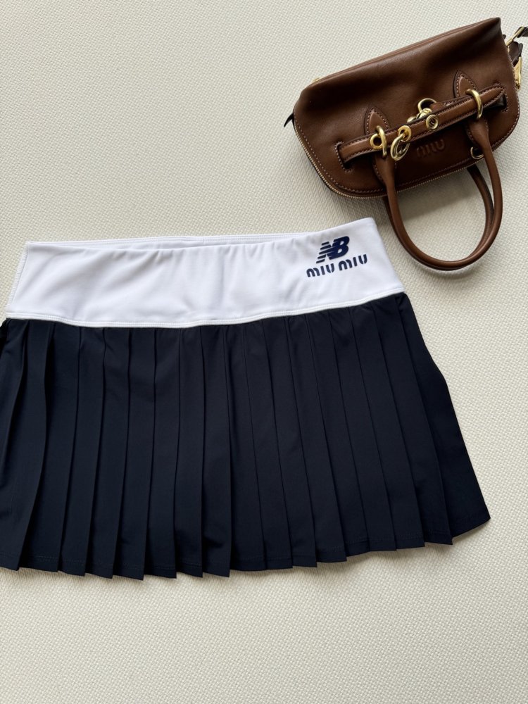 Skirt short
